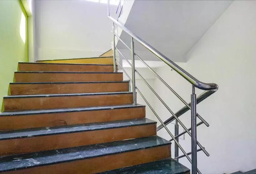 Fabhotel Gokul Lodge