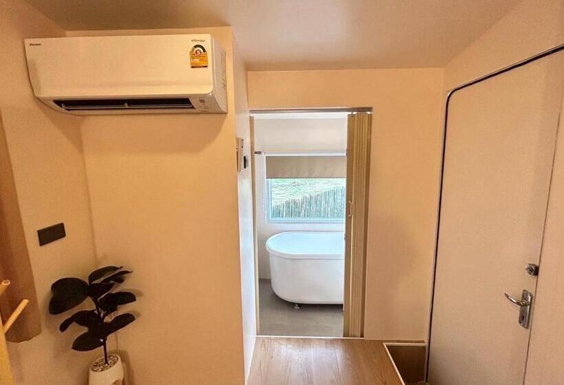 酒店 Creamii Cafe Beach Rayong