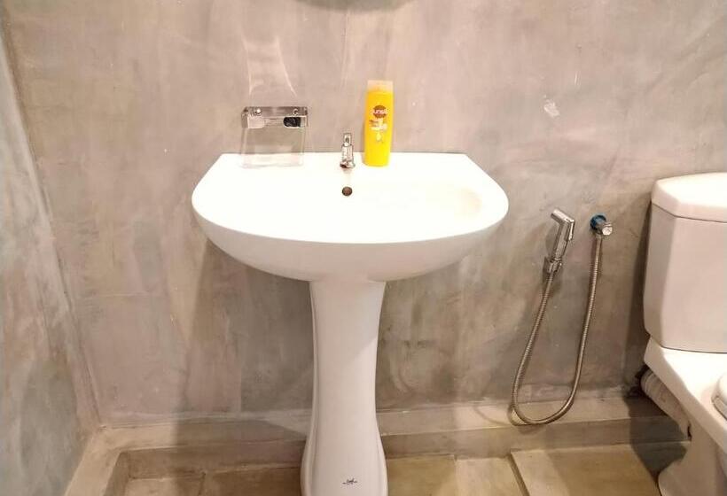 Hotel Yonan River Face