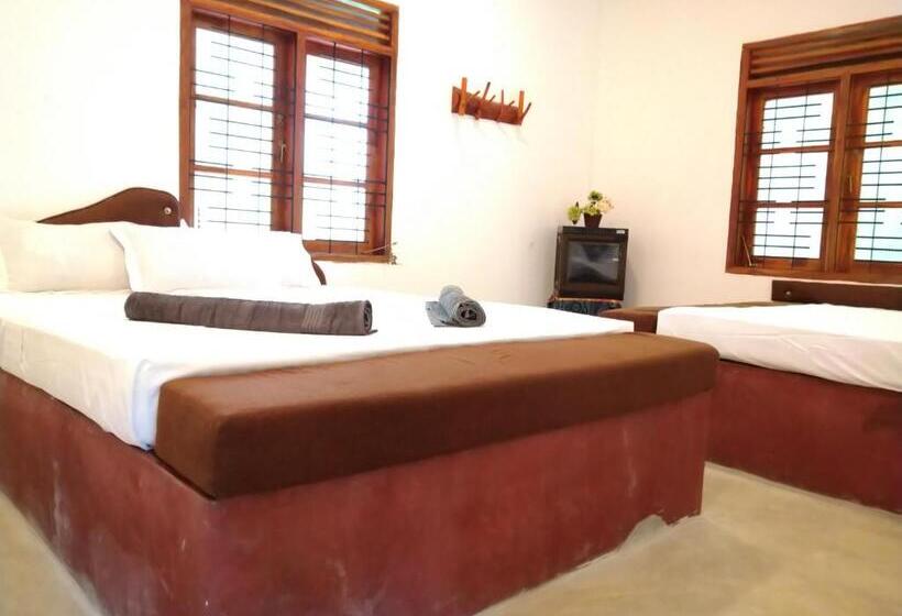 Hotel Yonan River Face