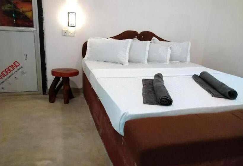 Hotel Yonan River Face