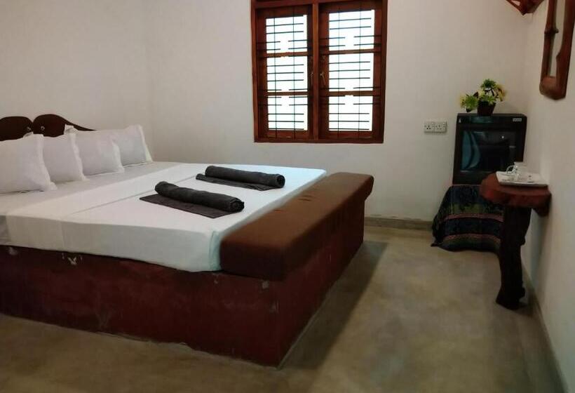 Hotel Yonan River Face