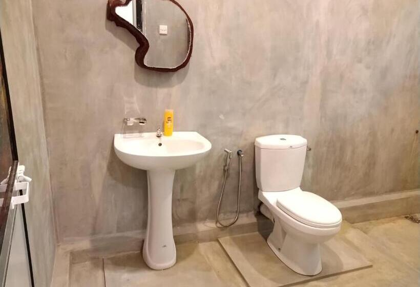 Hotel Yonan River Face