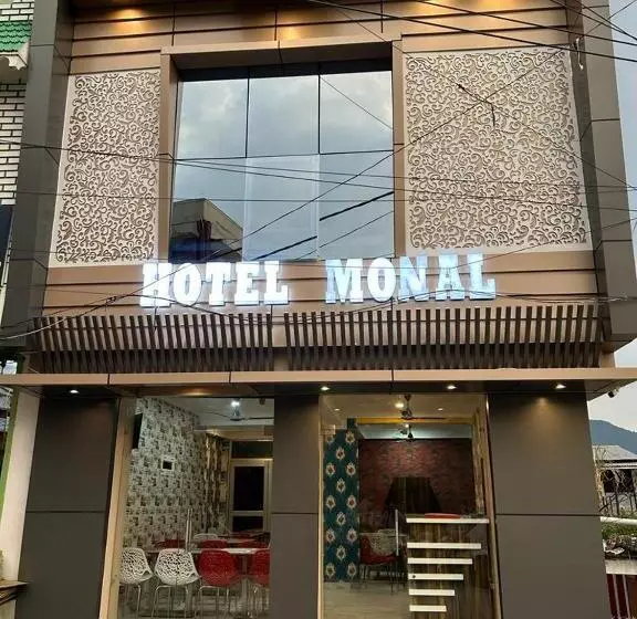 ホテル Monal