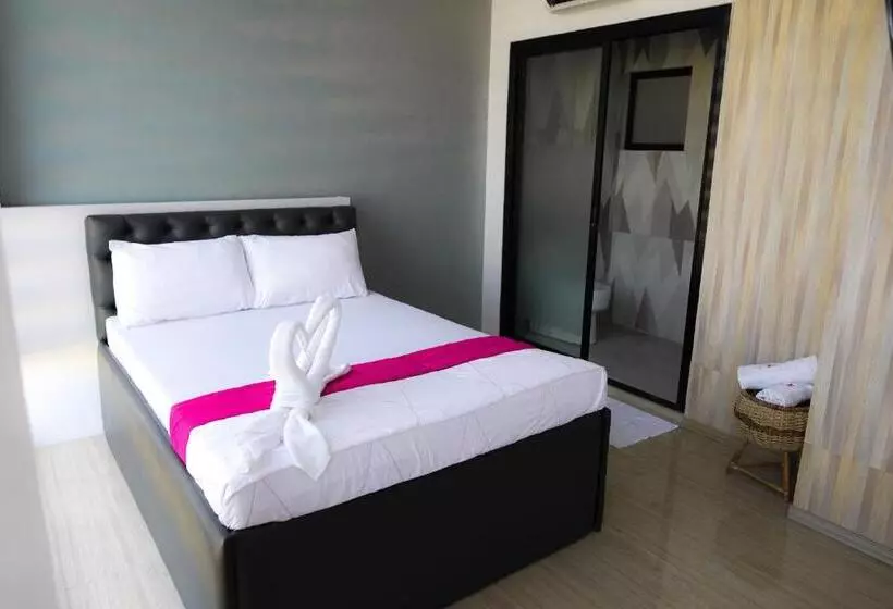 ホテル Oyo 1030 Ai