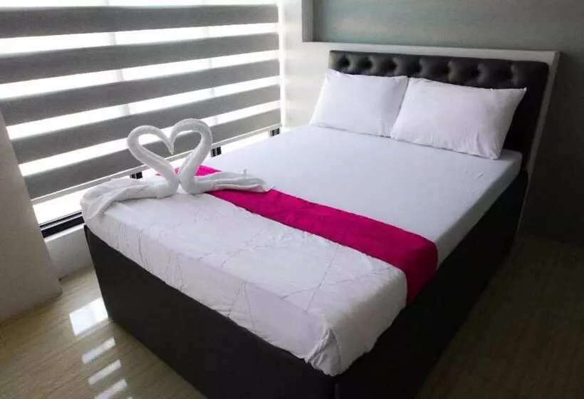 ホテル Oyo 1030 Ai