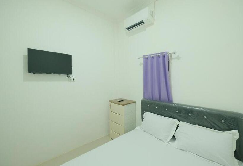 בית מלון כפרי Oyo 93306 Penginapan Permata Hijau Syariah