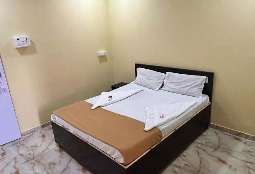 Hôtel Spot On Samadhan Lodging & Boarding