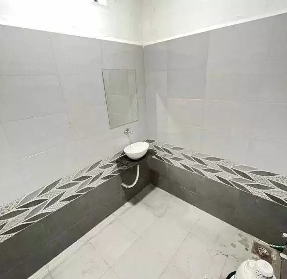 Oyo Hotel Nature Peak