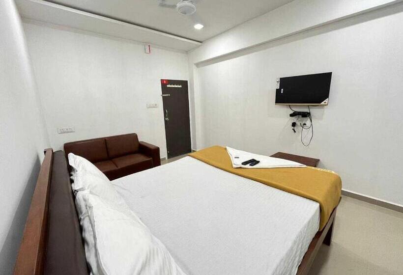 Oyo Hotel Nature Peak