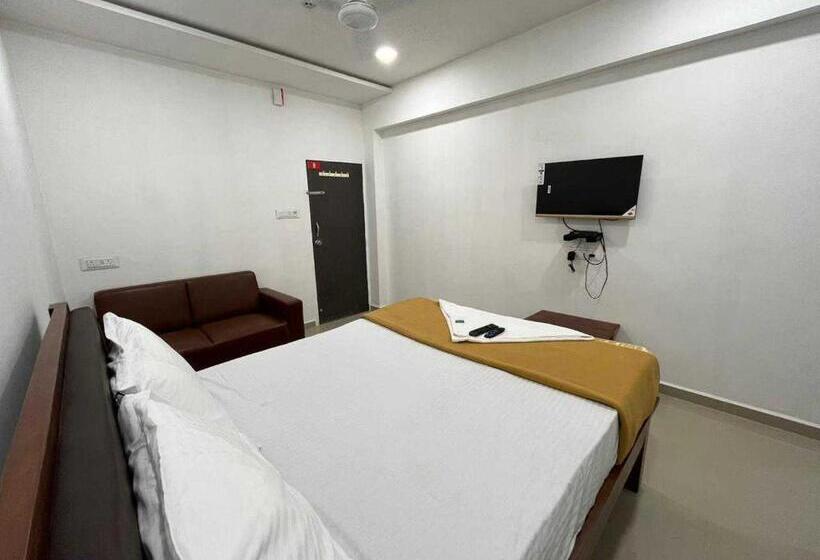 Oyo Hotel Nature Peak