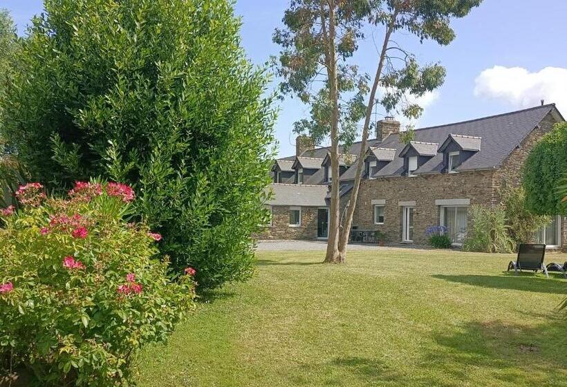 פנסיון Relais De Moidrey