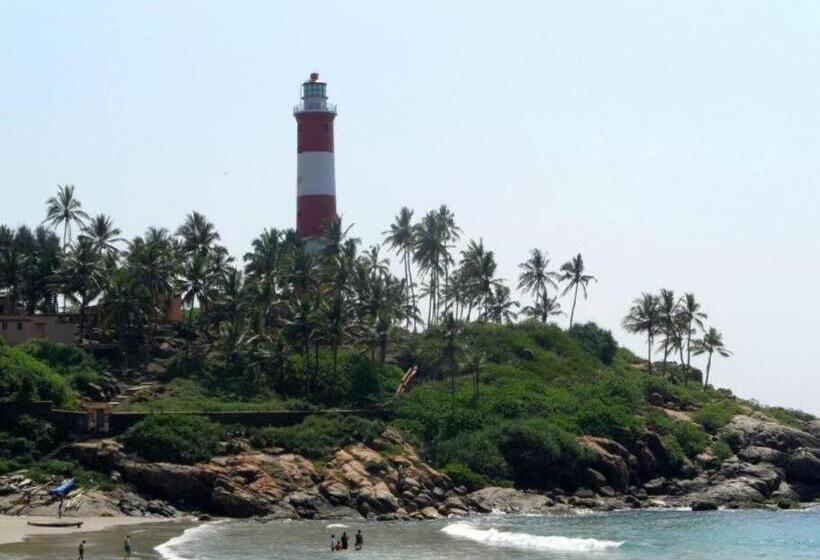 פנסיון Ushas Guest House