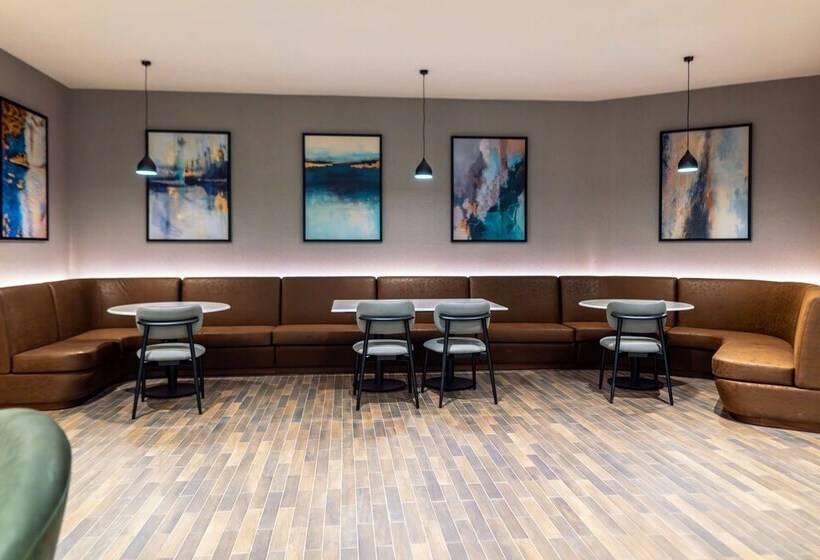 Radisson Blu Hotel, Amman Galleria Mall