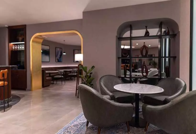 Radisson Blu Hotel, Amman Galleria Mall