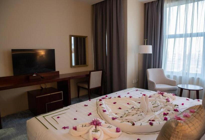 فندق جراند أوتيل للشقق المخدومة Grand Hotel Serviced Apartments