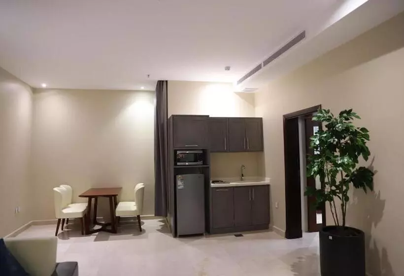 فندق جراند أوتيل للشقق المخدومة Grand Hotel Serviced Apartments