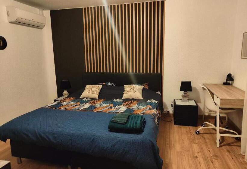 הוסטל Chambre Climatisée Cosy Auberge Du Manala Hôtel 24 24
