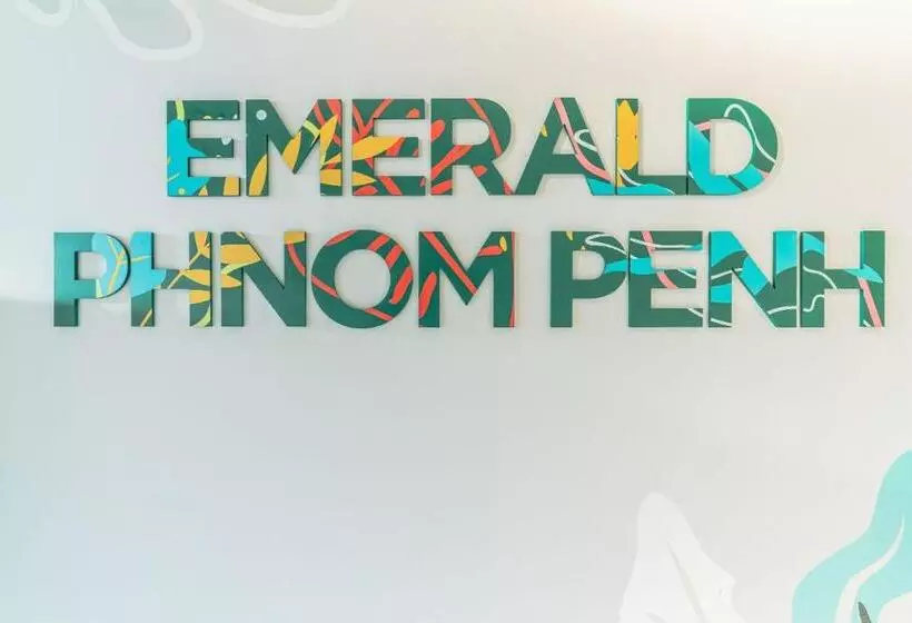 ユースホステル Emerald Hotel Residence