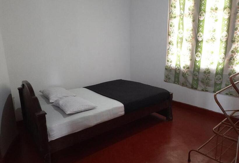 호스텔 Green Villa