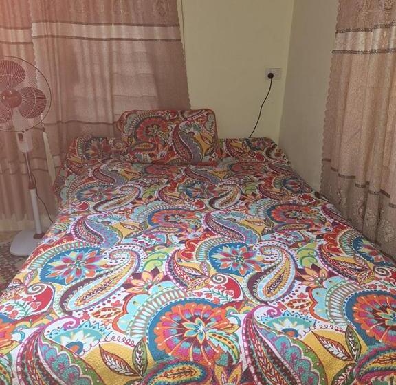 Bed and Breakfast Awesome Stay