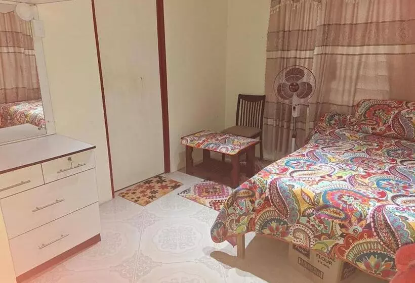 تختخواب و صبحانه Awesome Stay