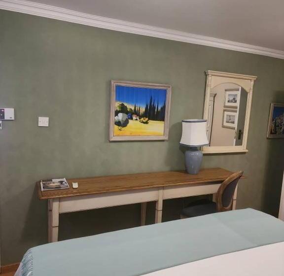 تختخواب و صبحانه Stone Town Guesthouse