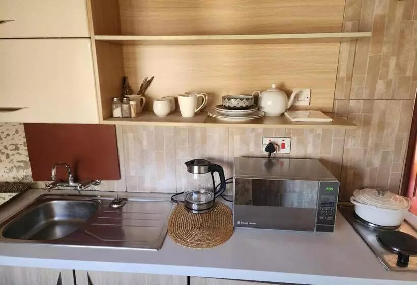 تختخواب و صبحانه Stone Town Guesthouse