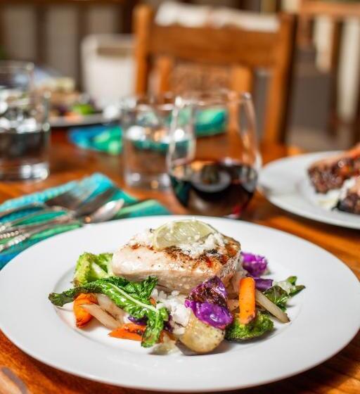 تختخواب و صبحانه The Lodge At Punta Rica Hilltop Eco Lodge With Views & Pool