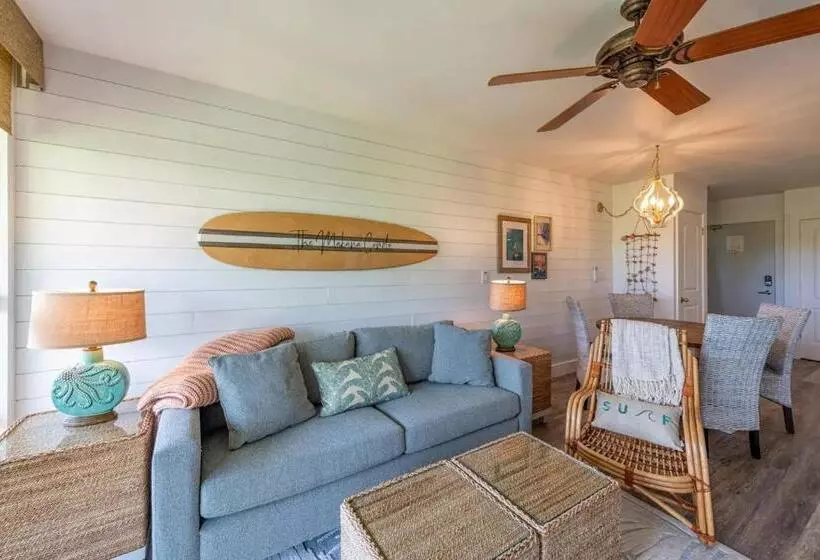 Top 5 Home With King Bed Plus Steps To Beach & Shops