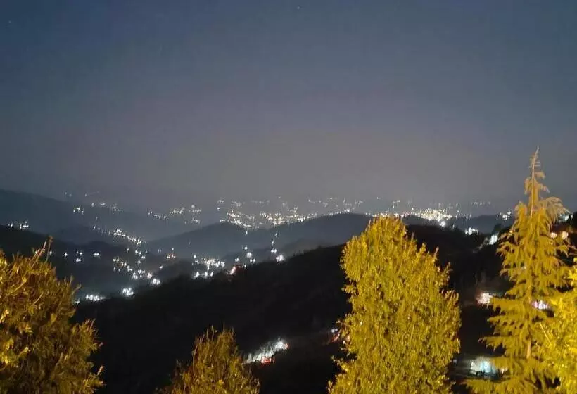 هتل Cabin In The Woods  Luxury Cottages In Mukteshwar