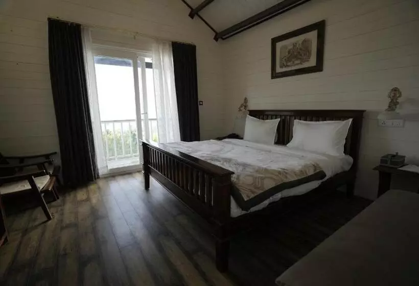 هتل Cabin In The Woods  Luxury Cottages In Mukteshwar