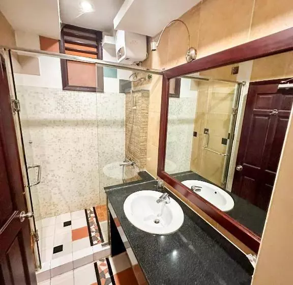 هتل Khách Sạn Nam Anh