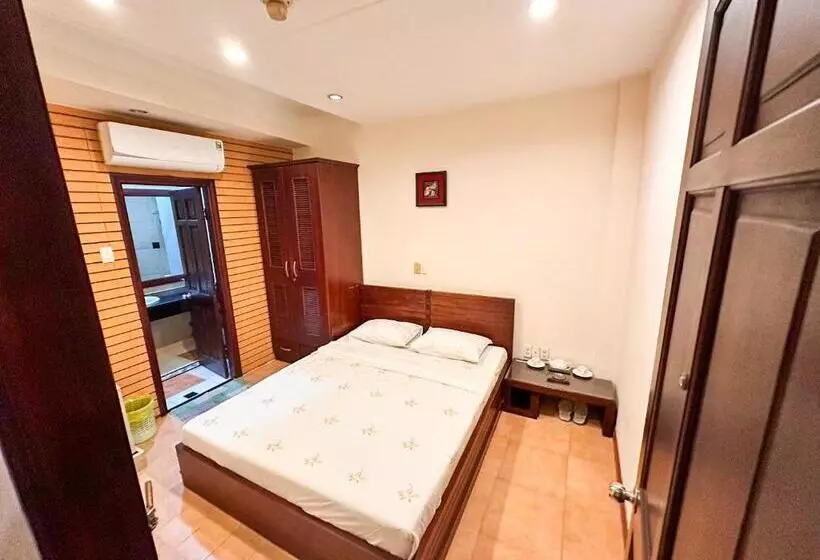 هتل Khách Sạn Nam Anh