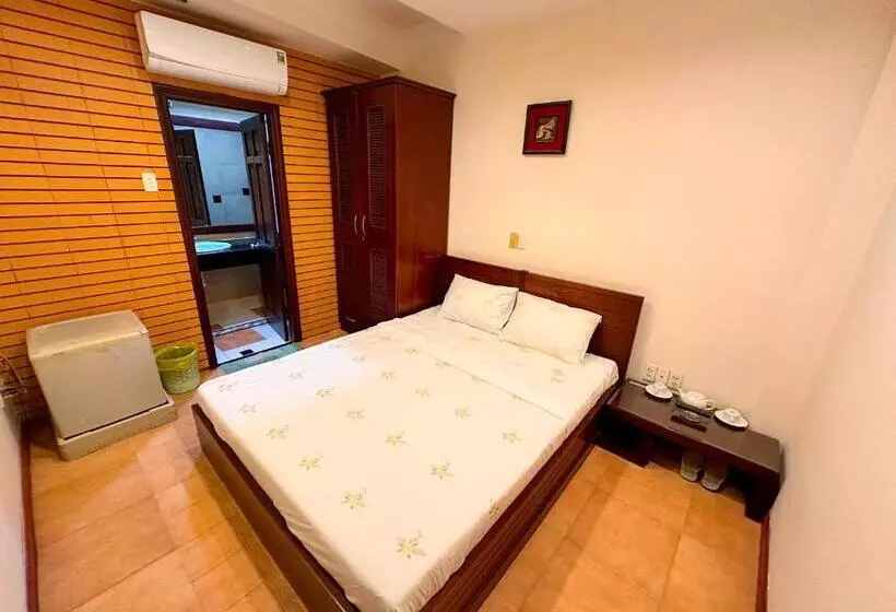 هتل Khách Sạn Nam Anh
