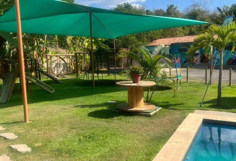 Отель Kitanda Petit