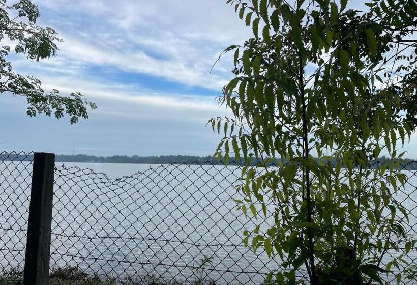 Hotell Neithal Batticaloa