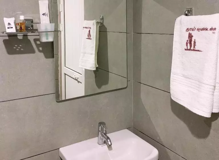 Hotelli New Thai Residency