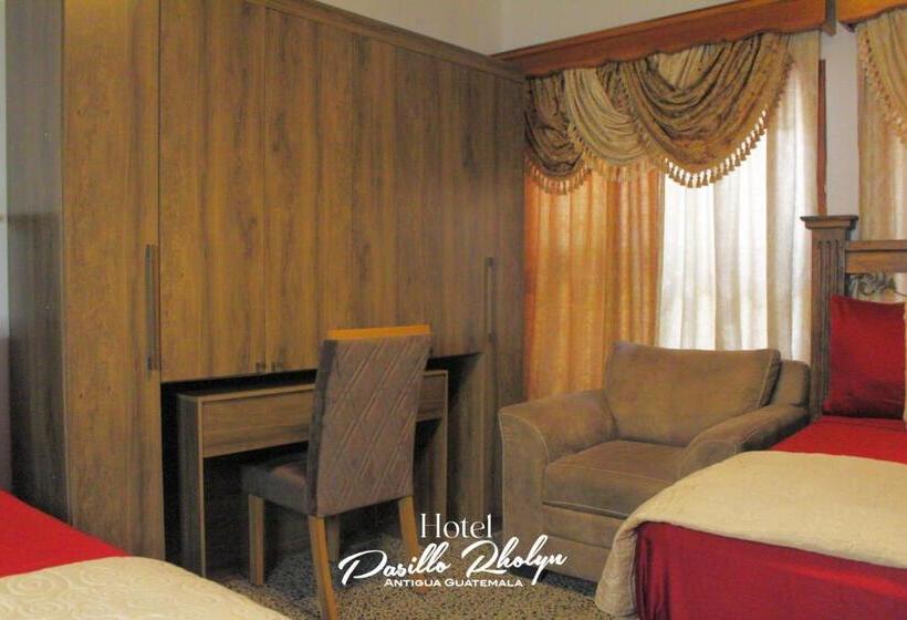 هتل Pasillo Rholyn