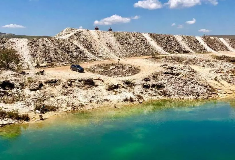 ホテル Pousada Saudadocê