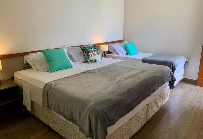 ホテル Pousada Saudadocê