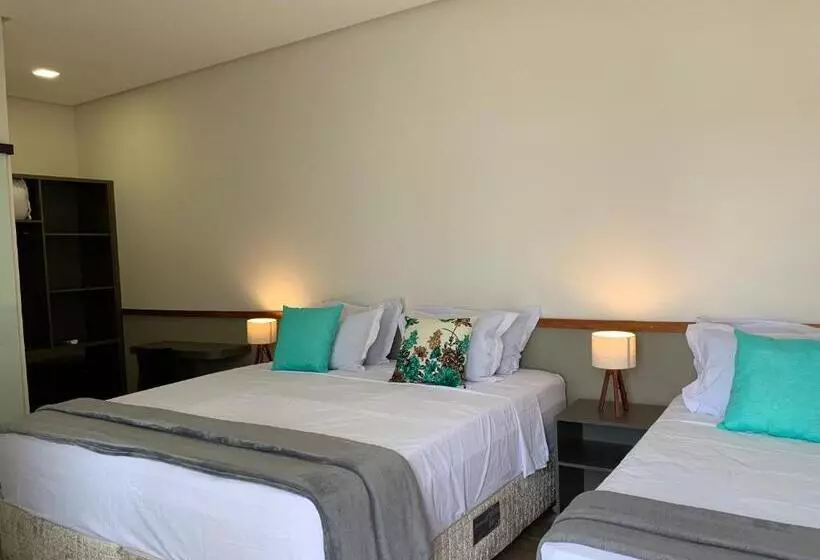 ホテル Pousada Saudadocê