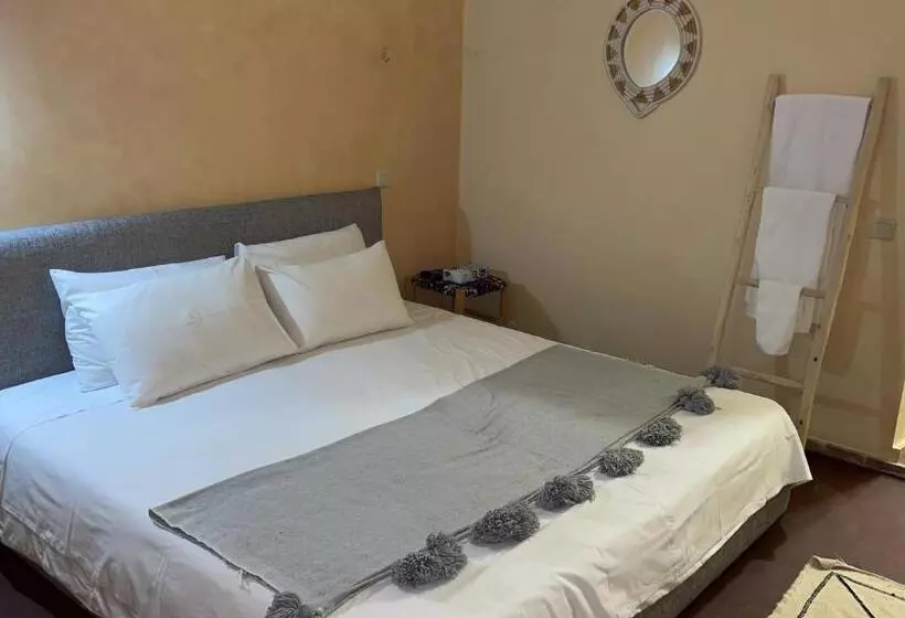 Hotelli Riad Koule
