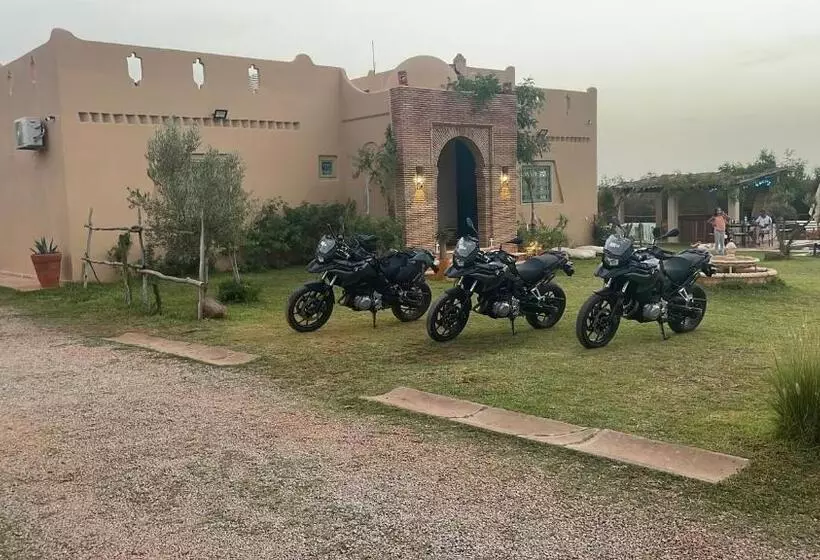 Hotelli Riad Koule