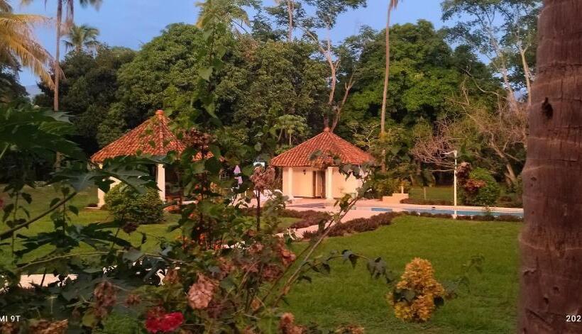 ホテル Santa Fe 1541