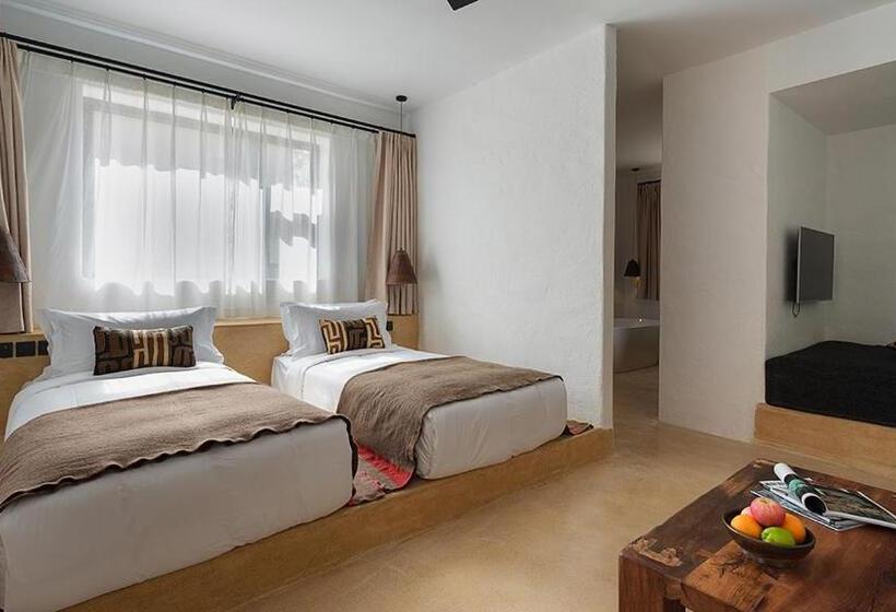 בית מלון כפרי South Zhongwei Resort