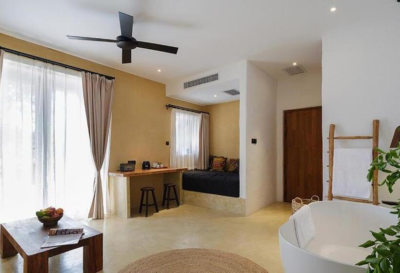 בית מלון כפרי South Zhongwei Resort