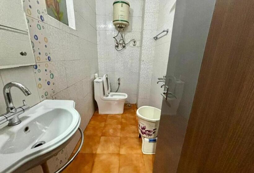 فندق Swastik Jammu, Jammu And Kashmir