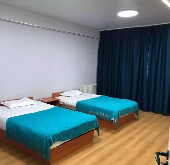 پانسیون Etuga Guesthouse, Close To Sukhbaatar Square