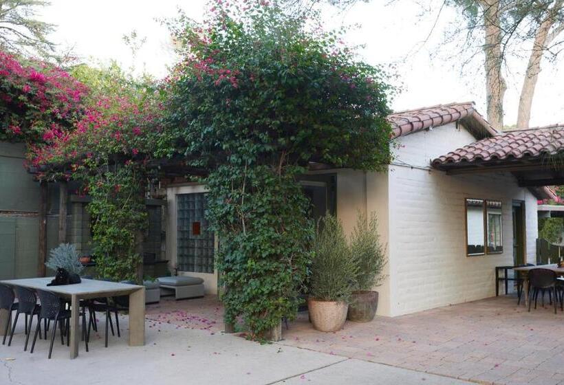 بنسيون Guest Oasis On The Edge Of Los Angeles